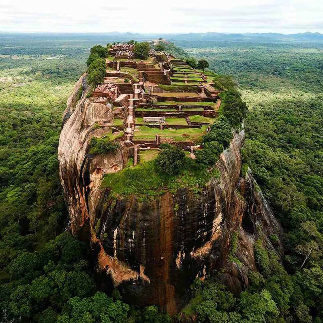 sigiriya rock top view